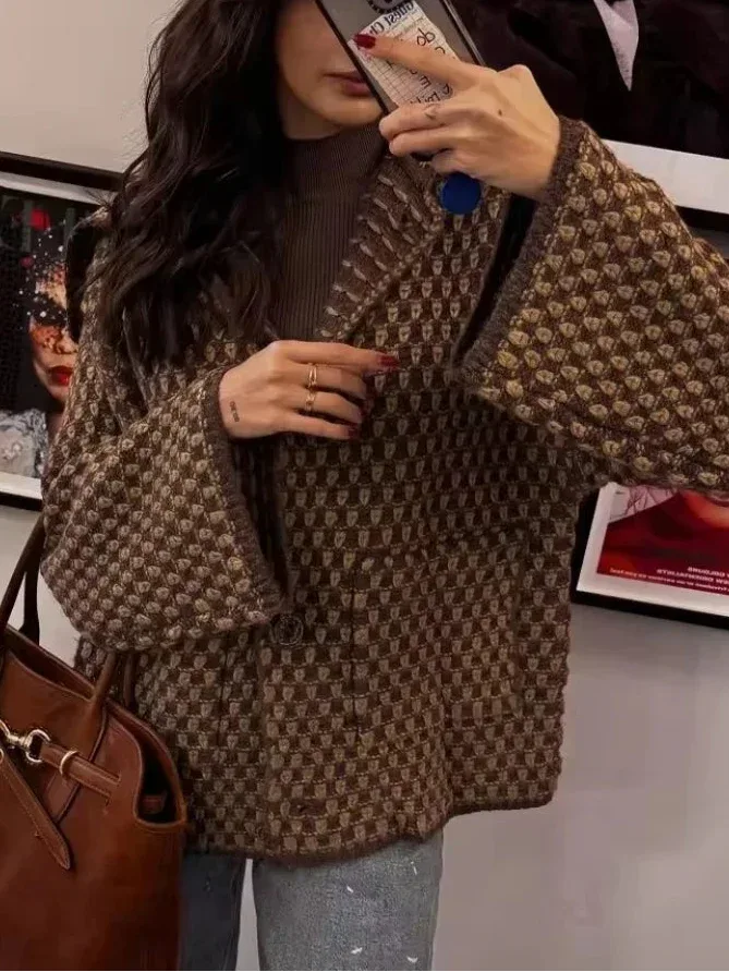 Lapel Knit Cardigan — Single-Breasted Autumn Layering - Onyx Opal